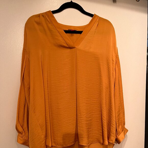 Vince Camuto Flowy Blouse - Mustard Colored - Size 1X (Plus Sized) - Picture 2 of 15